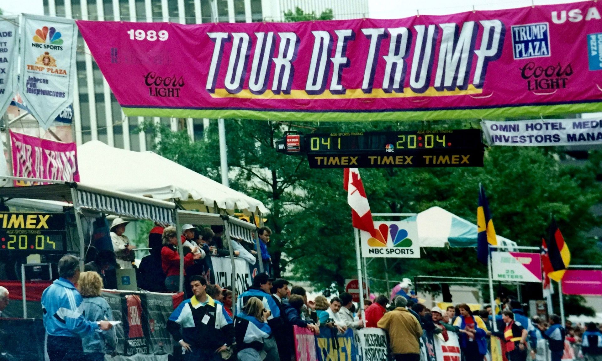 infovelo-com-tour_de_trump_1989-wikipedia-donald-trump